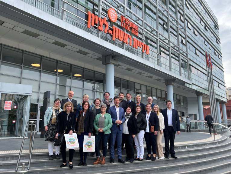 Besuch im Rathaus von Rishon Le-Zion